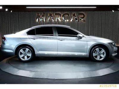 Volkswagen Passat 1.6 Comfortline